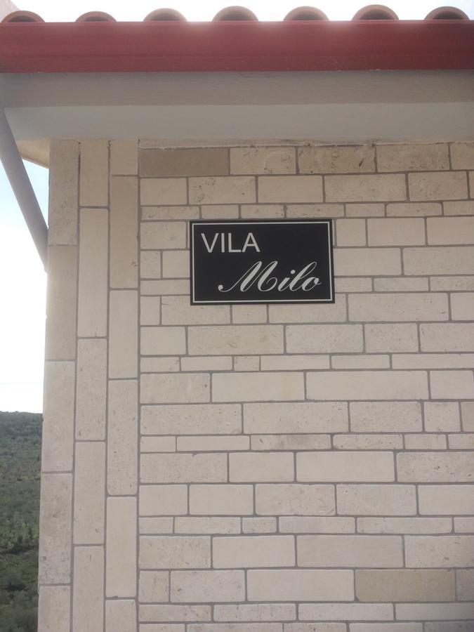 Appartamento Vila Milo Vuno Esterno foto