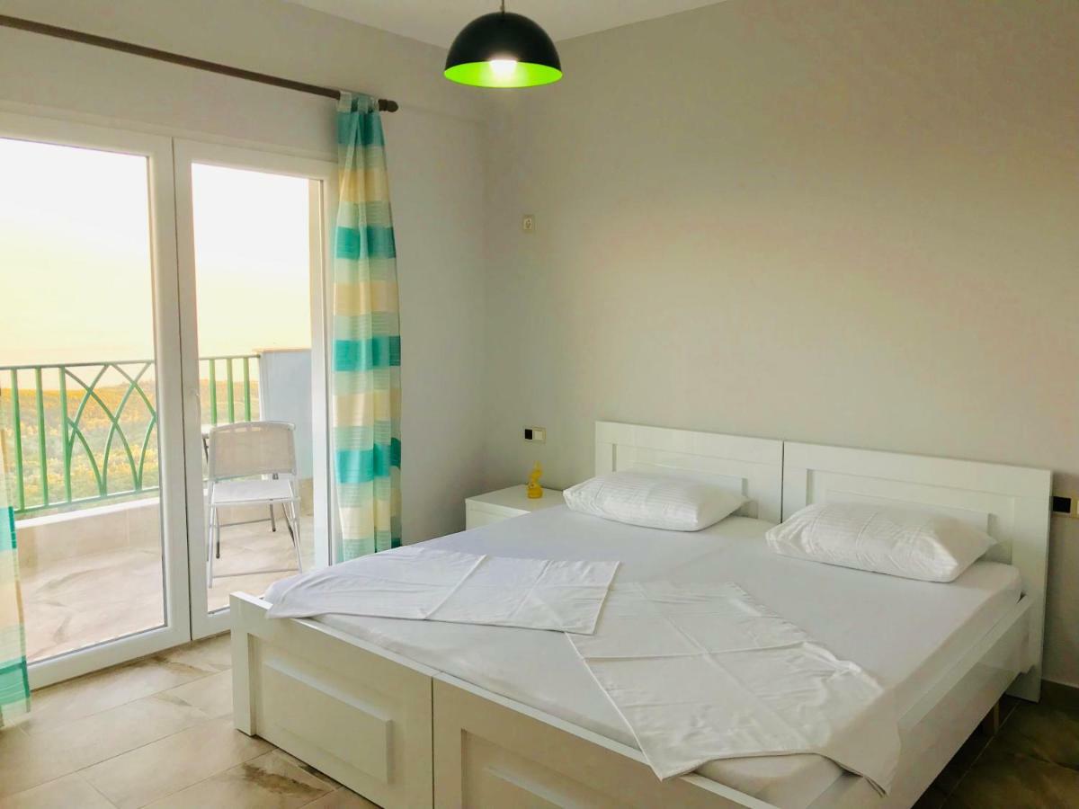 Appartamento Vila Milo Vuno Esterno foto