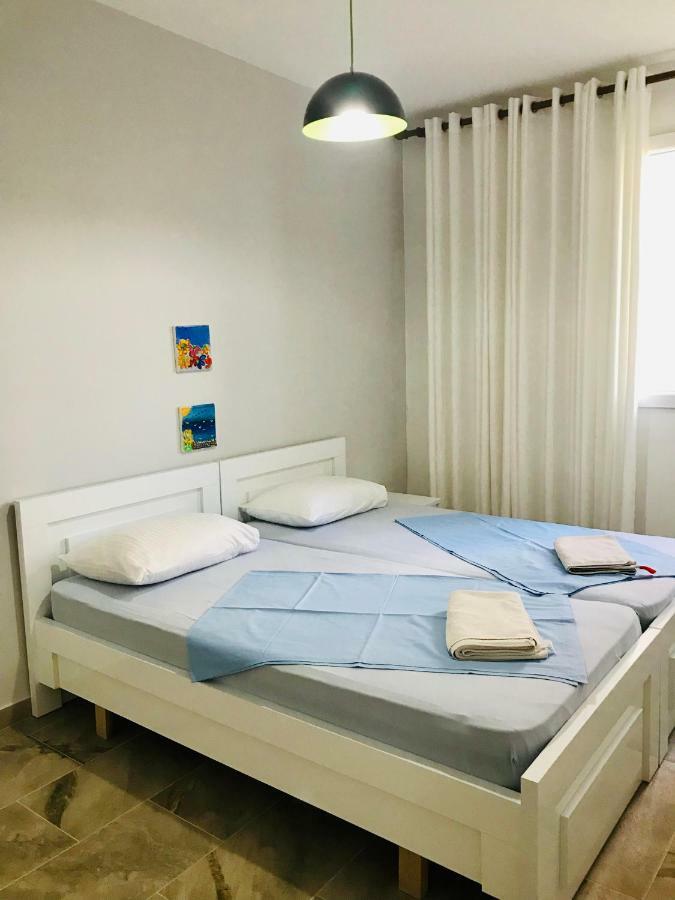 Appartamento Vila Milo Vuno Esterno foto